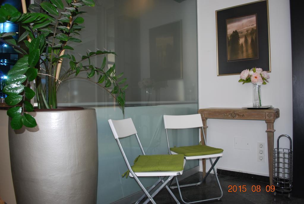 Apartment Center 25 Ljubljana Oda fotoğraf