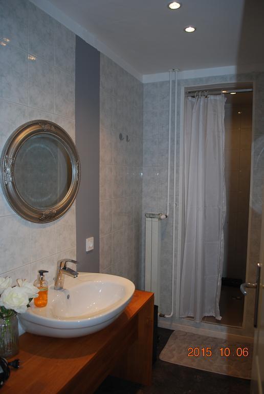 Apartment Center 25 Ljubljana Oda fotoğraf